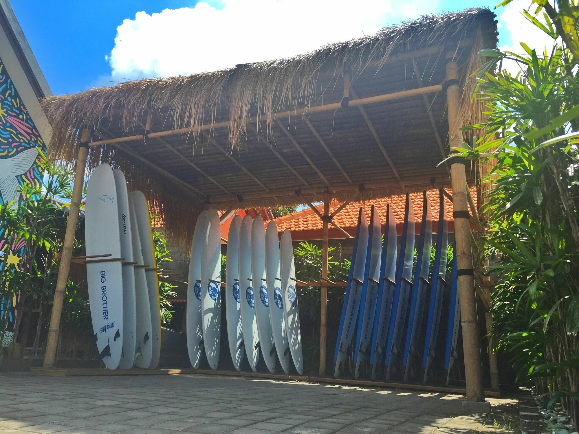 Big Brother Surf Inn チャングー エクステリア 写真