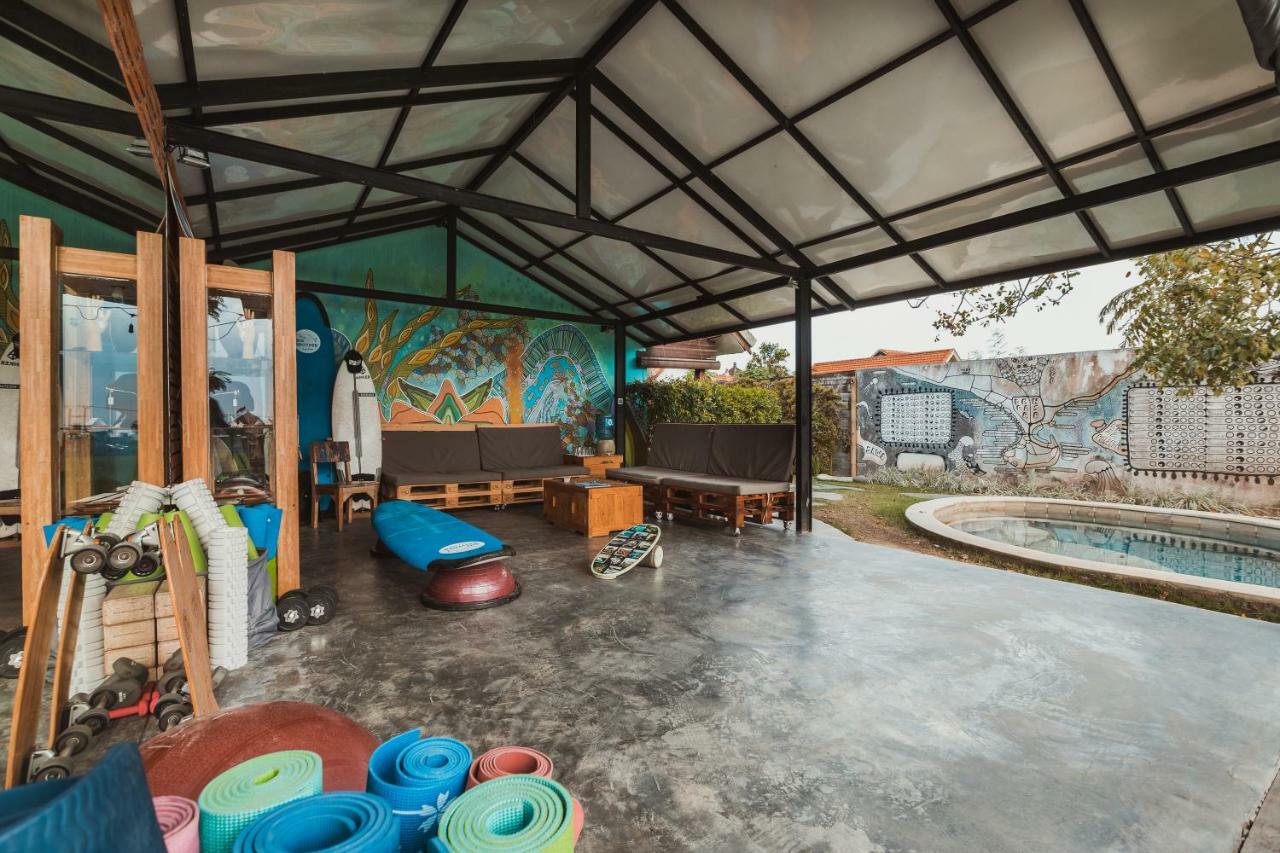 Big Brother Surf Inn チャングー エクステリア 写真